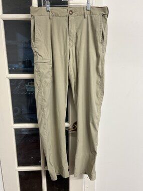 UB Tech Men’s Pants Cargo 32x32 Gorpcore Hiking Outdoors Performance Lightweight